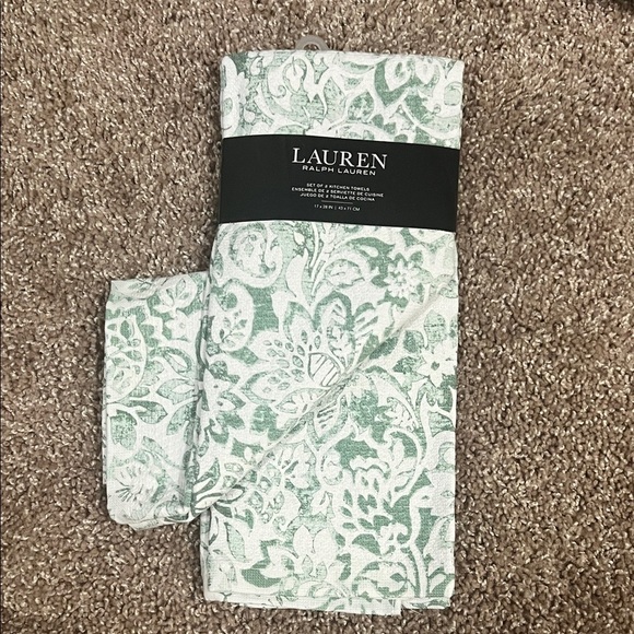Lauren Ralph Lauren Other - Lauren Ralph Lauren set of 2 Kitchen Towels White & Green Floral print